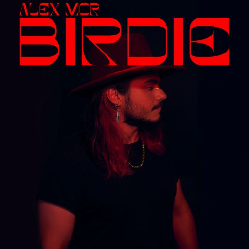 Alex Mor evoca ritmos tradicionales en “Birdie”