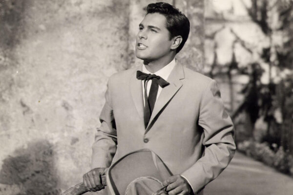 Trasnocho Cultural rinde tributo a Sadel a 33 años de su adiós