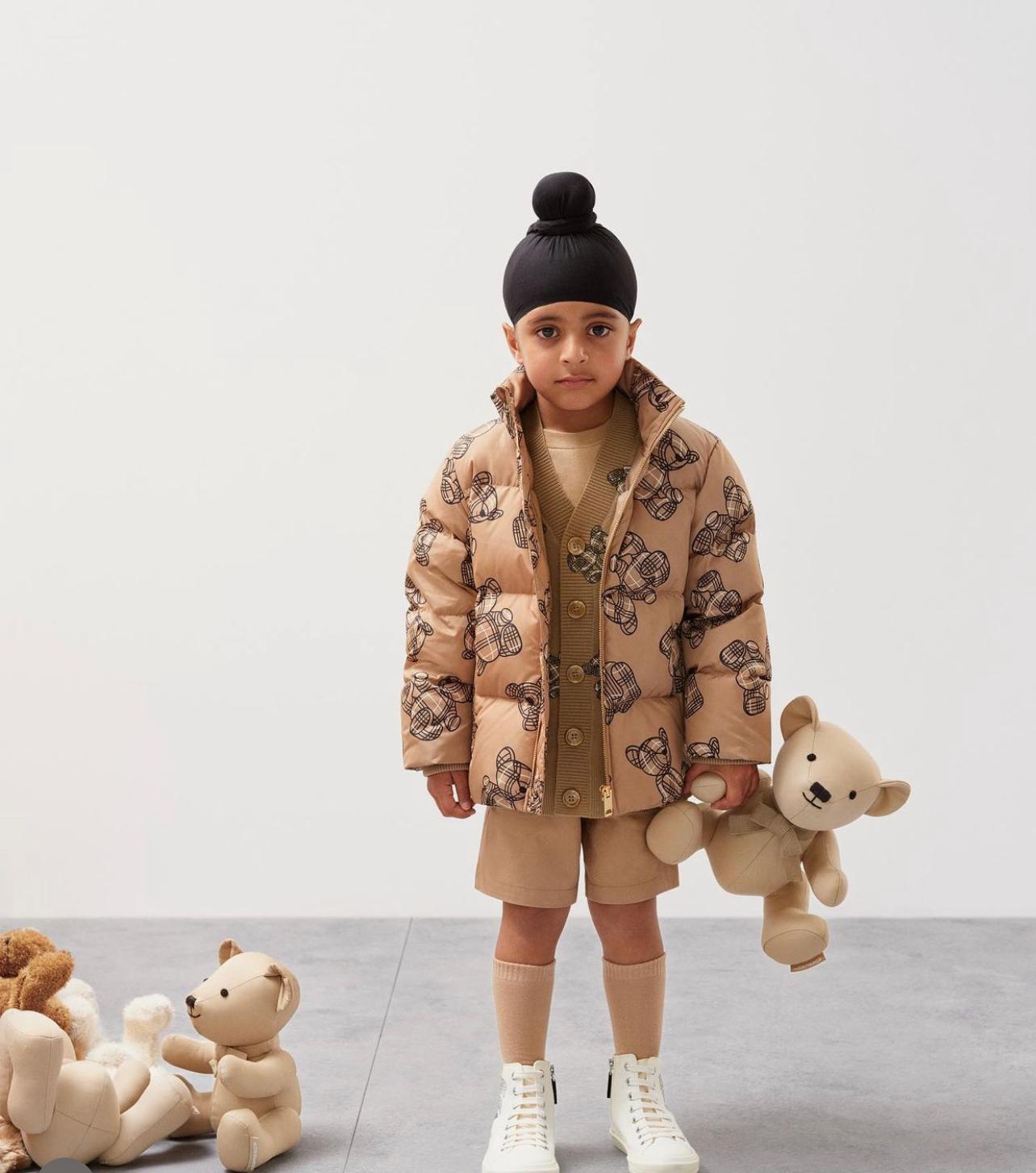 Sahib Singh se convierte en el primer modelo sikh de Burberry Children