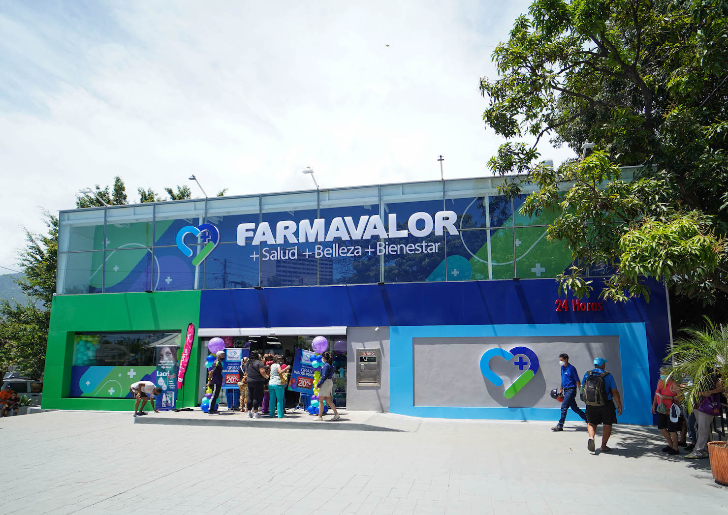FARMAVALOR CONTINÚA SU EXPANSIÓN EN VENEZUELA