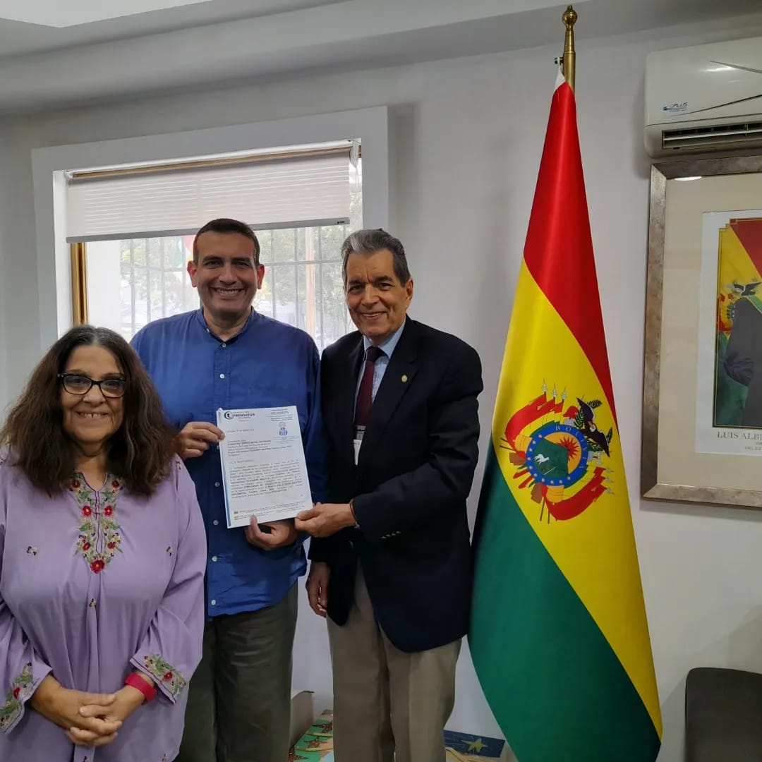 CONCEDIDO  AL EMBAJADOR DE BOLIVIA PREMIO FELICORPS MASTER DIPLOMATIC