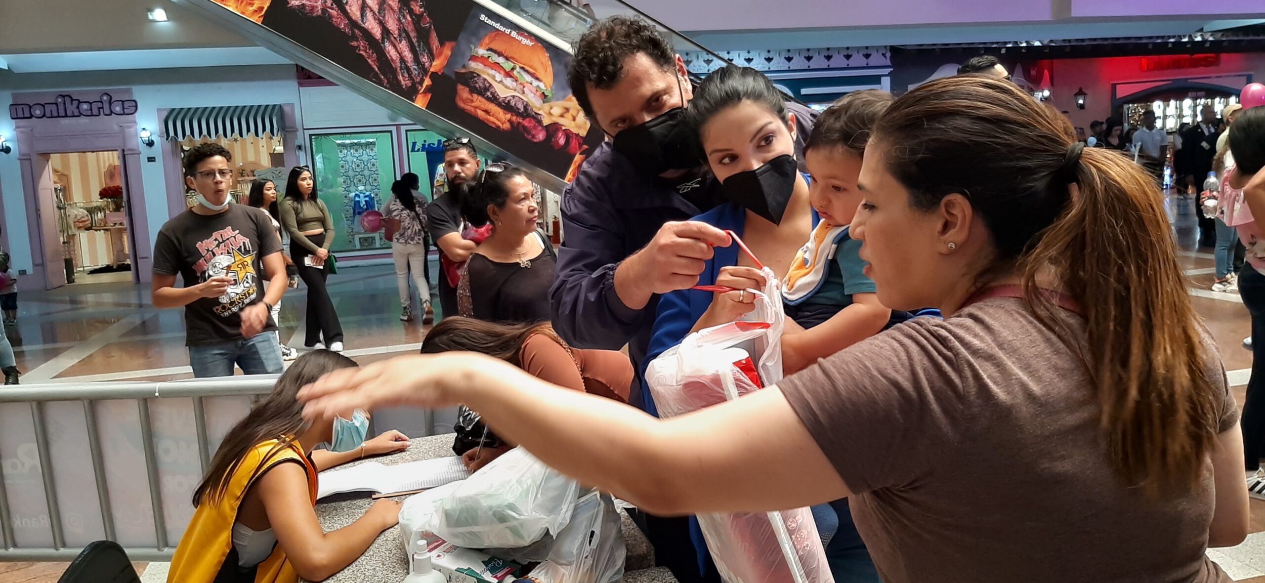 Muévete por amor a Venezuela» se desarrolló en El Hatillo para beneficio de Las Tejerías