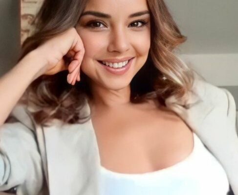 La Nueva aventura profesional de Chenoa “Tómatelo menos en serio”