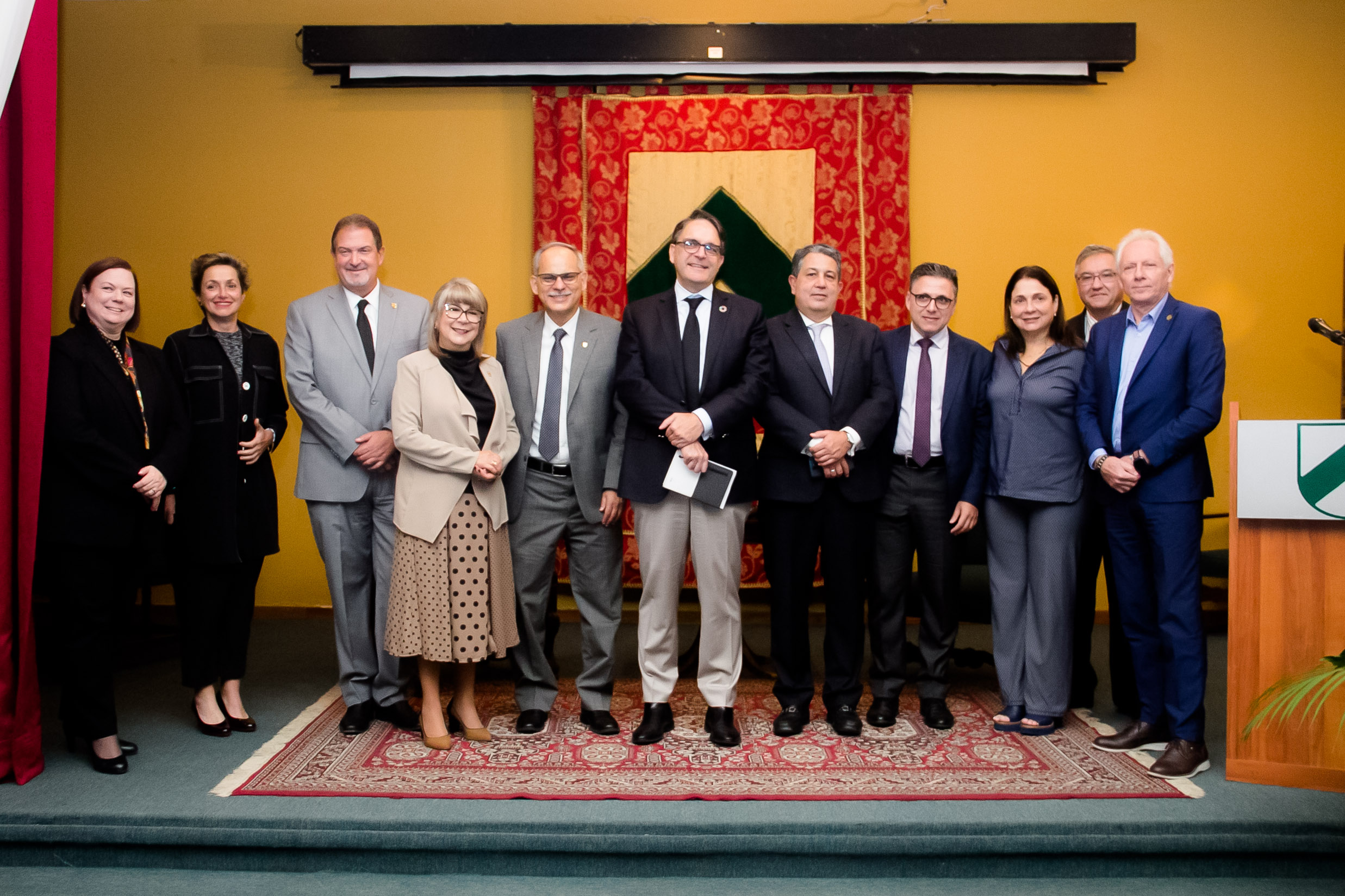 UNIVERSIDADES Y SECTOR EMPRESARIAL FORTALECEN LAZOS DE COOPERACIÓN EN EL ENCUENTRO “CAMINO AL FUTURO, VENEZUELA 2035”