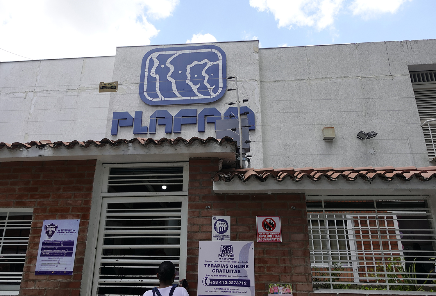 PLAFAM reinaugura su unidad de imagenología en el marco del mes Rosa