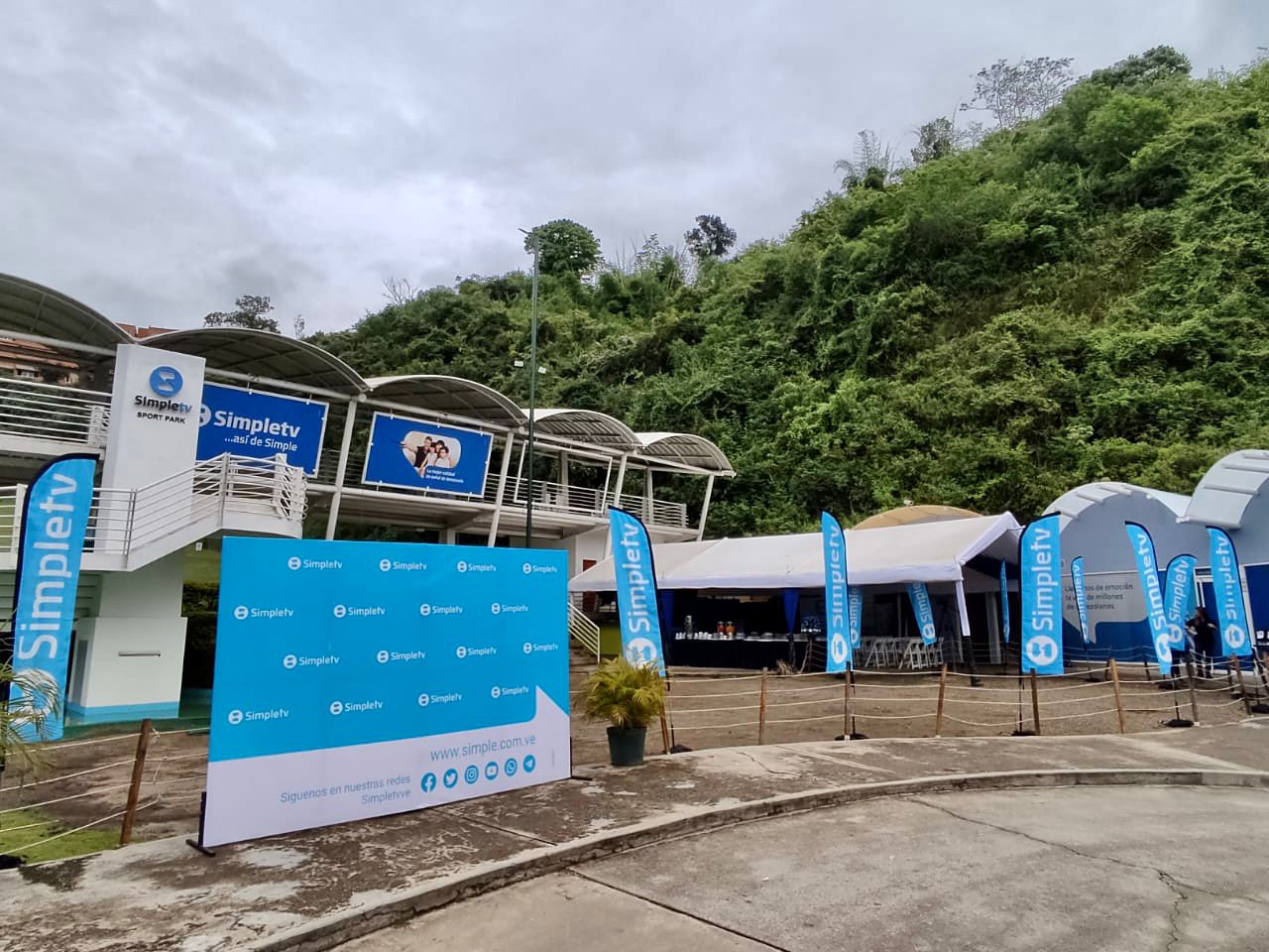 INAUGURACIÓN DEL SIMPLETV SPORT DA INICIO A LA TEMPORADA DEL MUNDIAL DE FUTBOL