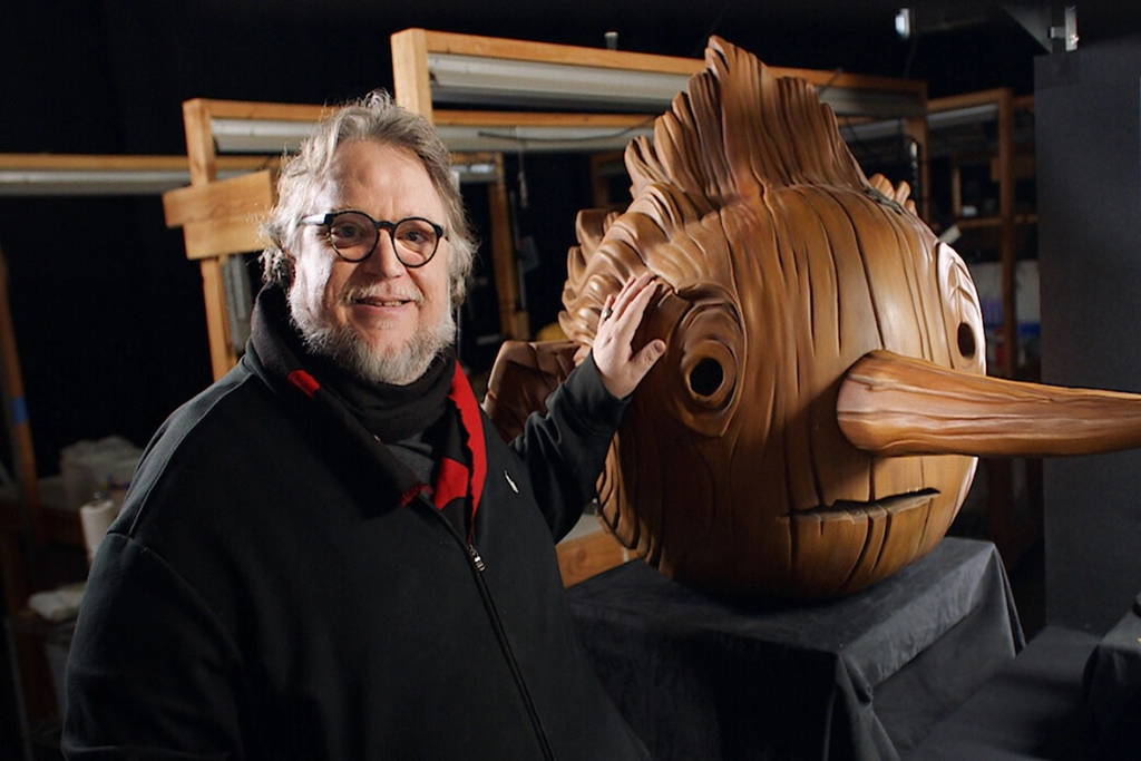 Del Toro explora el fascismo y los títeres en ‘Pinocho’ de animación oscura