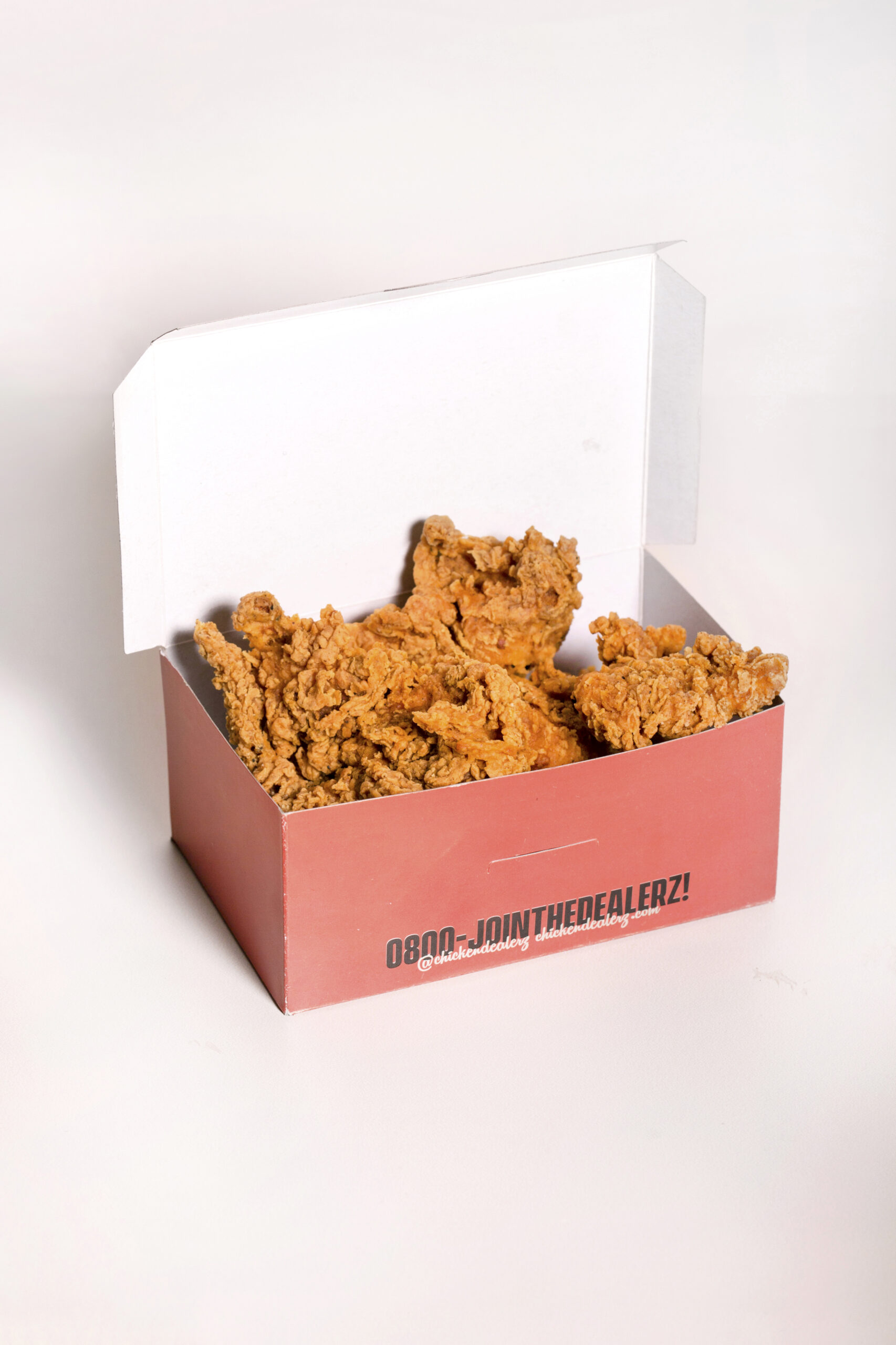 EL POLLO FRITO MÁS “ILLEGALLY GOOD” Y SABROSO DE CARACAS