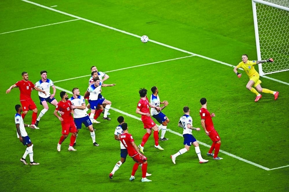 Inglaterra de seis estrellas impresiona , hubo victoria holandesa y EE. UU.-Gales en empate 1-1