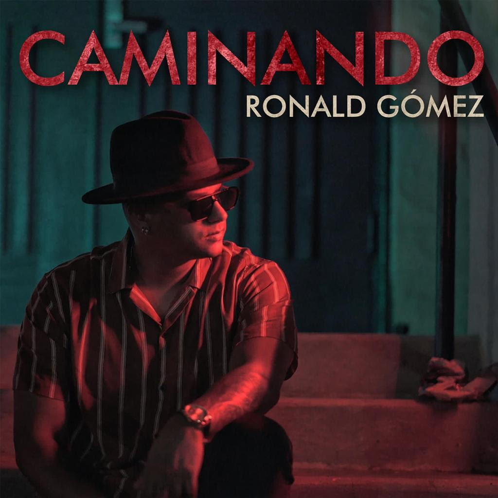 Ronald Gómez Caminando sobre su esencia