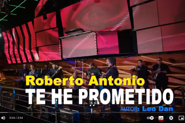 Roberto Antonio realiza homenaje a Leo Dan