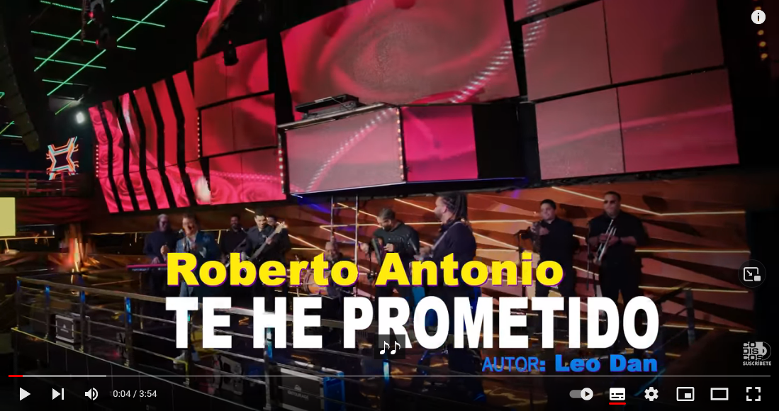 Roberto Antonio realiza homenaje a Leo Dan