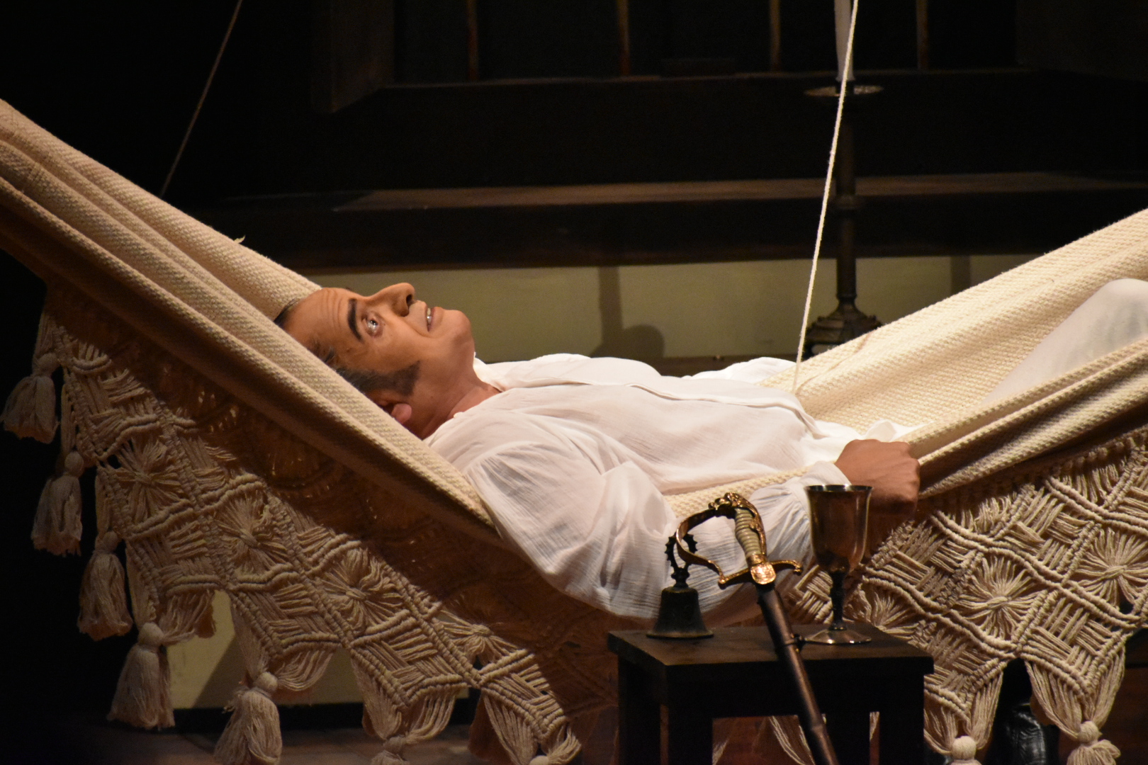 “Mi último delirio” revive la voz de Bolívar en el Teatro Trasnocho