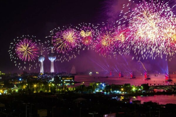 Variedad de actividades para conmemorar las fiestas nacionales de Kuwait