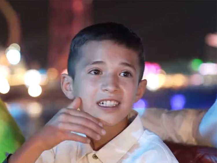 Arabia Saudí cumple el deseo de un niño sirio de conocer a Ronaldo