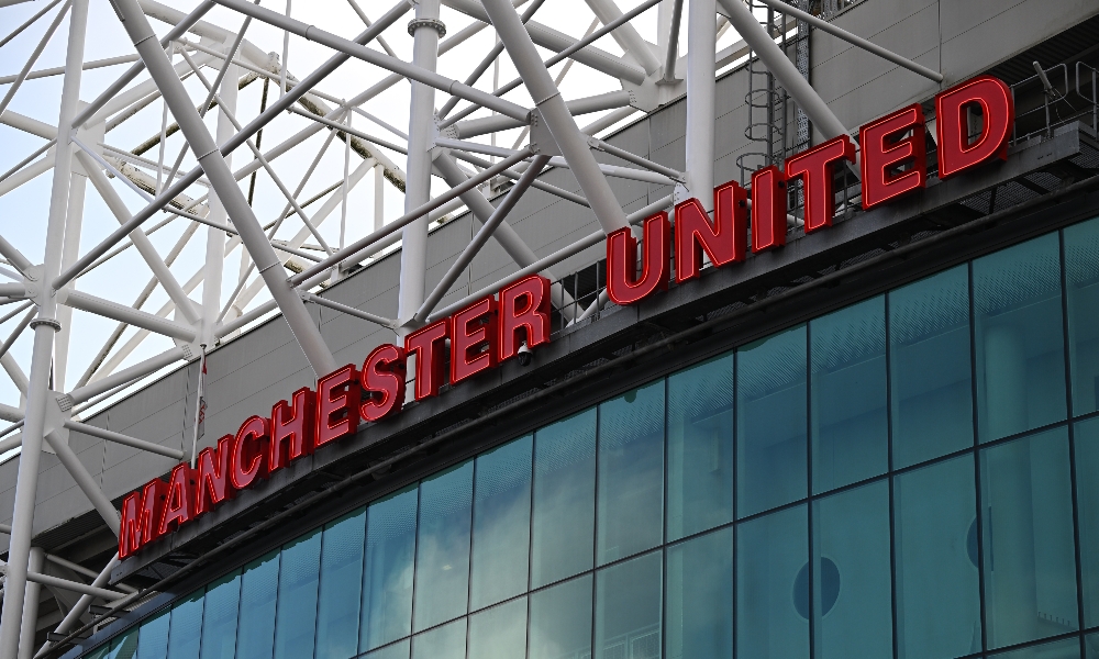 Consorcio qatarí confirma oferta por el control total del Manchester United
