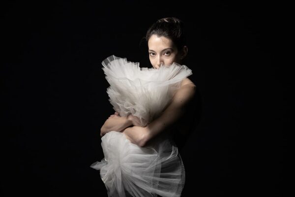 Una bailarina neozelandesa entre las dos nuevas «estrellas» del Ballet de la Ópera de París