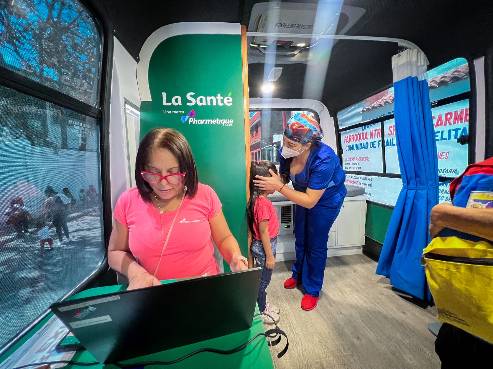 Unidad de Salud Móvil La Santé:   Más cerca de la Comunidad