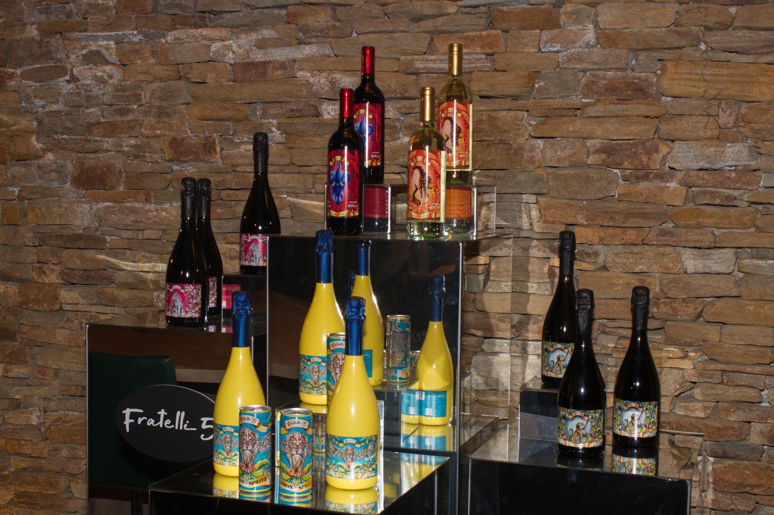 Fratelli 5: nueva marca que llega para convertirse en el acompañante ideal de las celebraciones