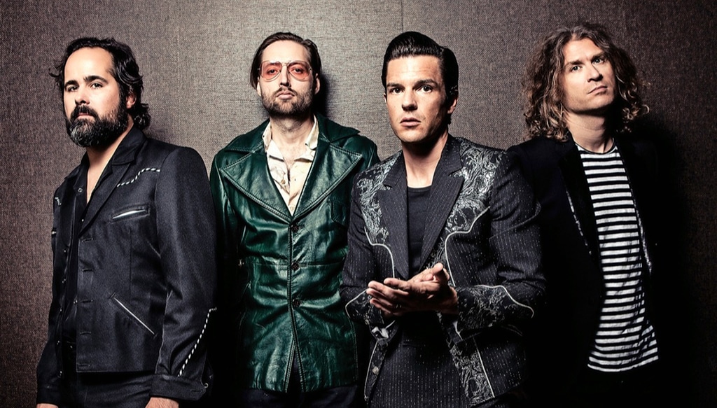 The Killers se disculpan después de invitar a un fan ruso al escenario en Georgia