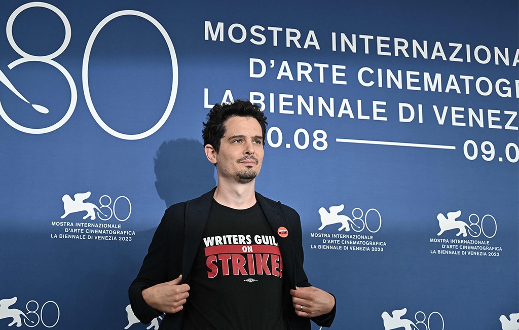 La huega de Hollywood ataca el glamour del Festival de Cine de Venecia