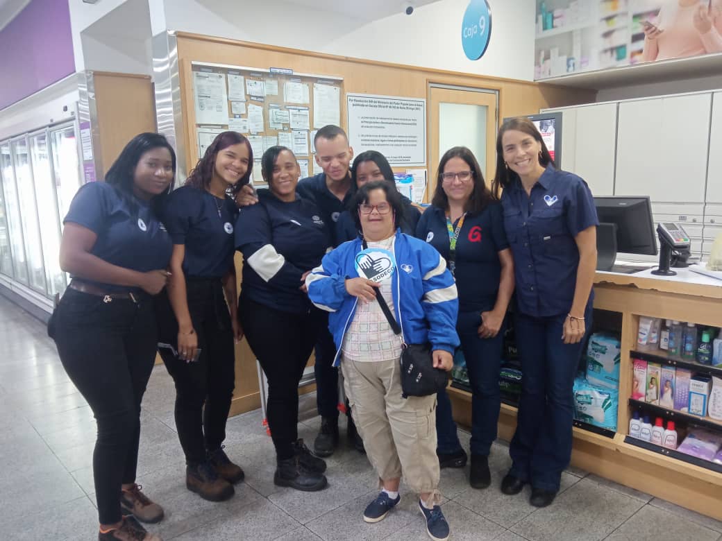 Gama Supermercados mantiene su firme compromiso con la comunidad través de su programa “Una Sonrisa A Su Cuenta”