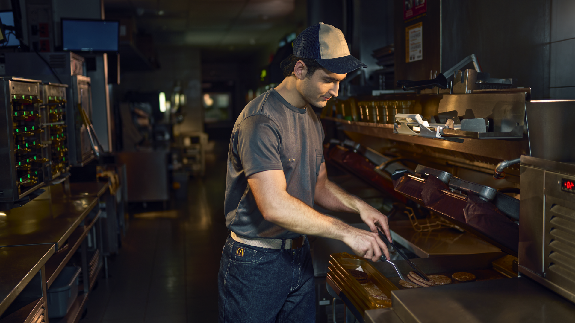 Las medidas de seguridad alimentaria e higiene son primordiales para los consumidores de comida rápida en Venezuela