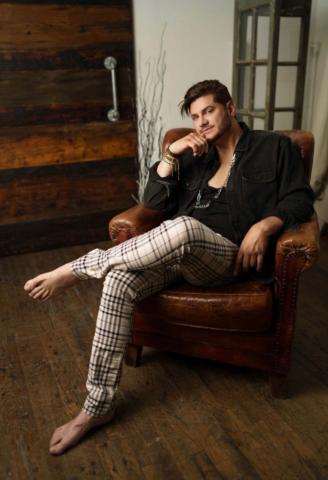 Ricardo Malfatti lanza mundialmente su nuevo sencillo y video “Qué tengo que hacer