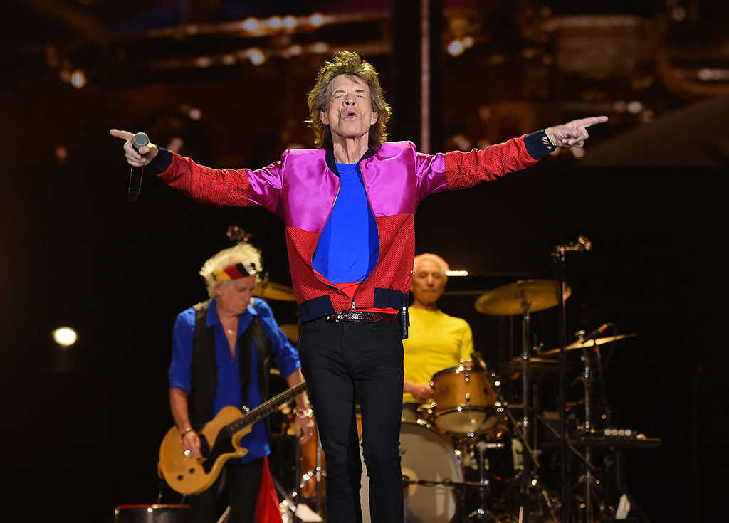 Los Rolling Stones regresan con un poco de ayuda de un Beatle