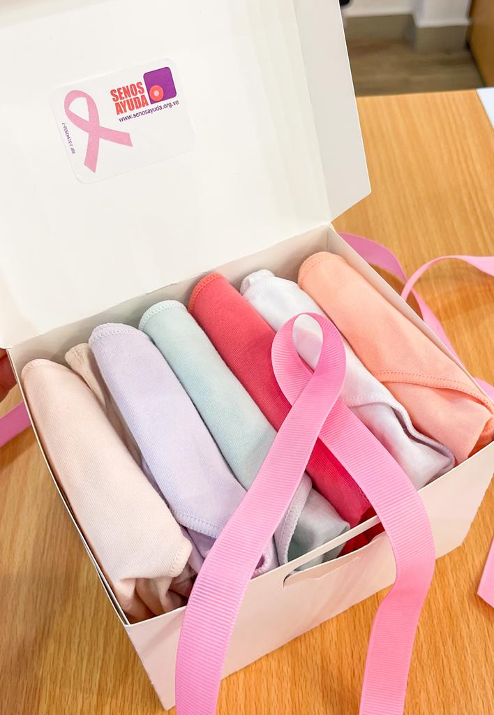 YM Store se viste de rosa por el mes de octubre para colaborar con SenosAyuda