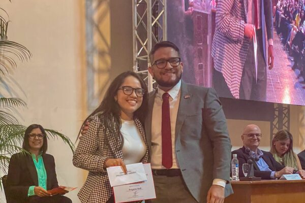 Proyecto WOFI gana premio Efecto FEMSAción  de Coca-Cola FEMSA de Venezuela