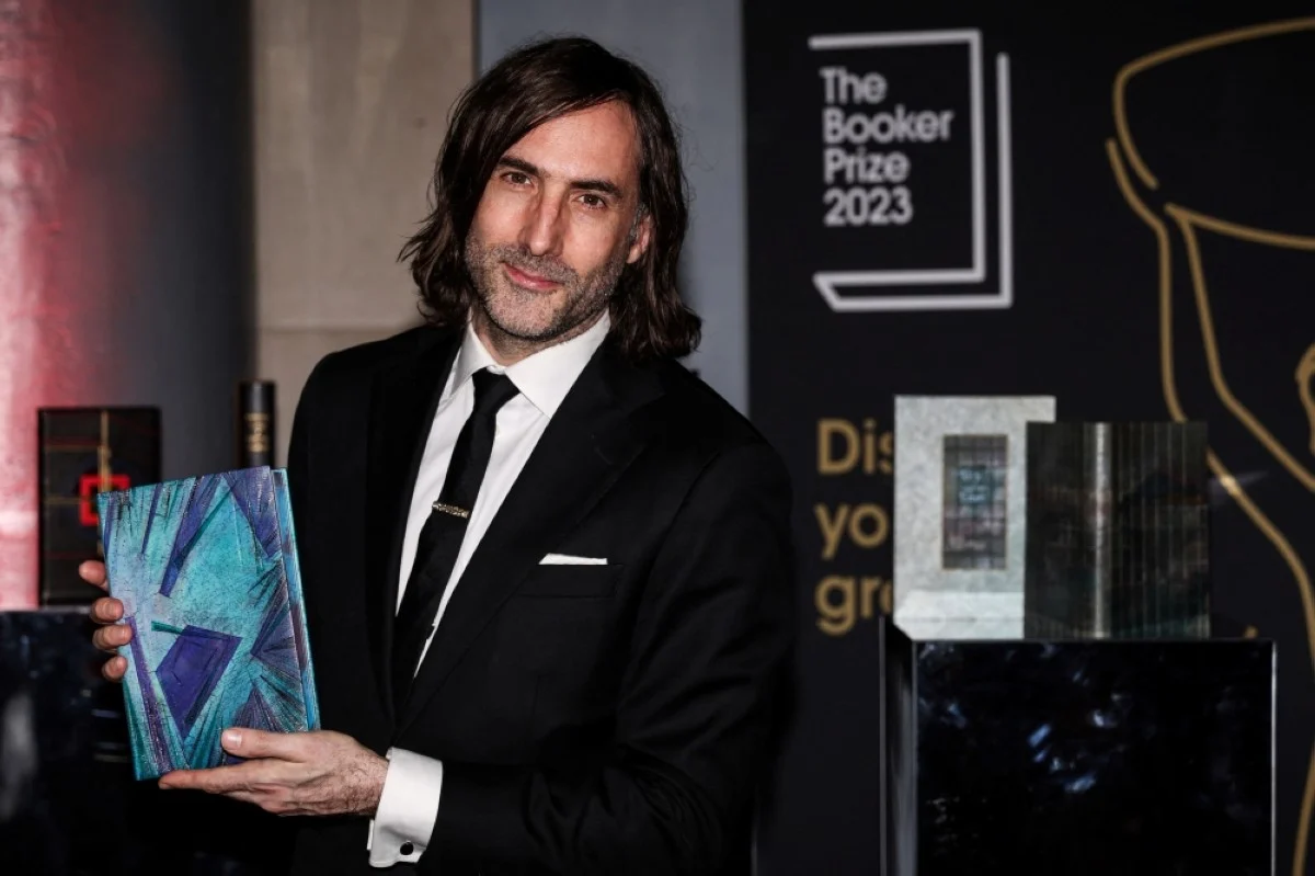 El autor irlandés Paul Lynch gana el Premio Booker 2023