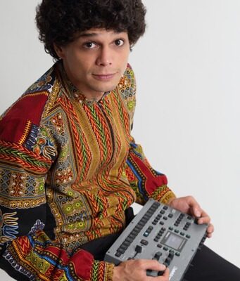 Andrés Belloso presenta:  ¡ElectroTambores en San Juan de los Chorros!