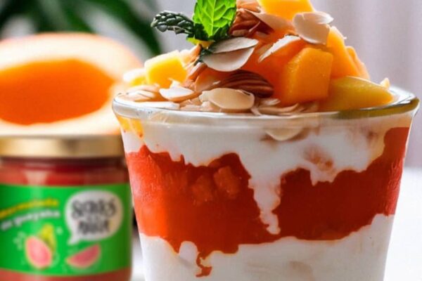 Mermeladas de frutas frescas son el ingrediente ideal para deliciosas recetas de Navidad