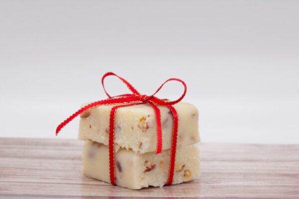 El turrón navideño queda exquisito con la leche condensada Natulac