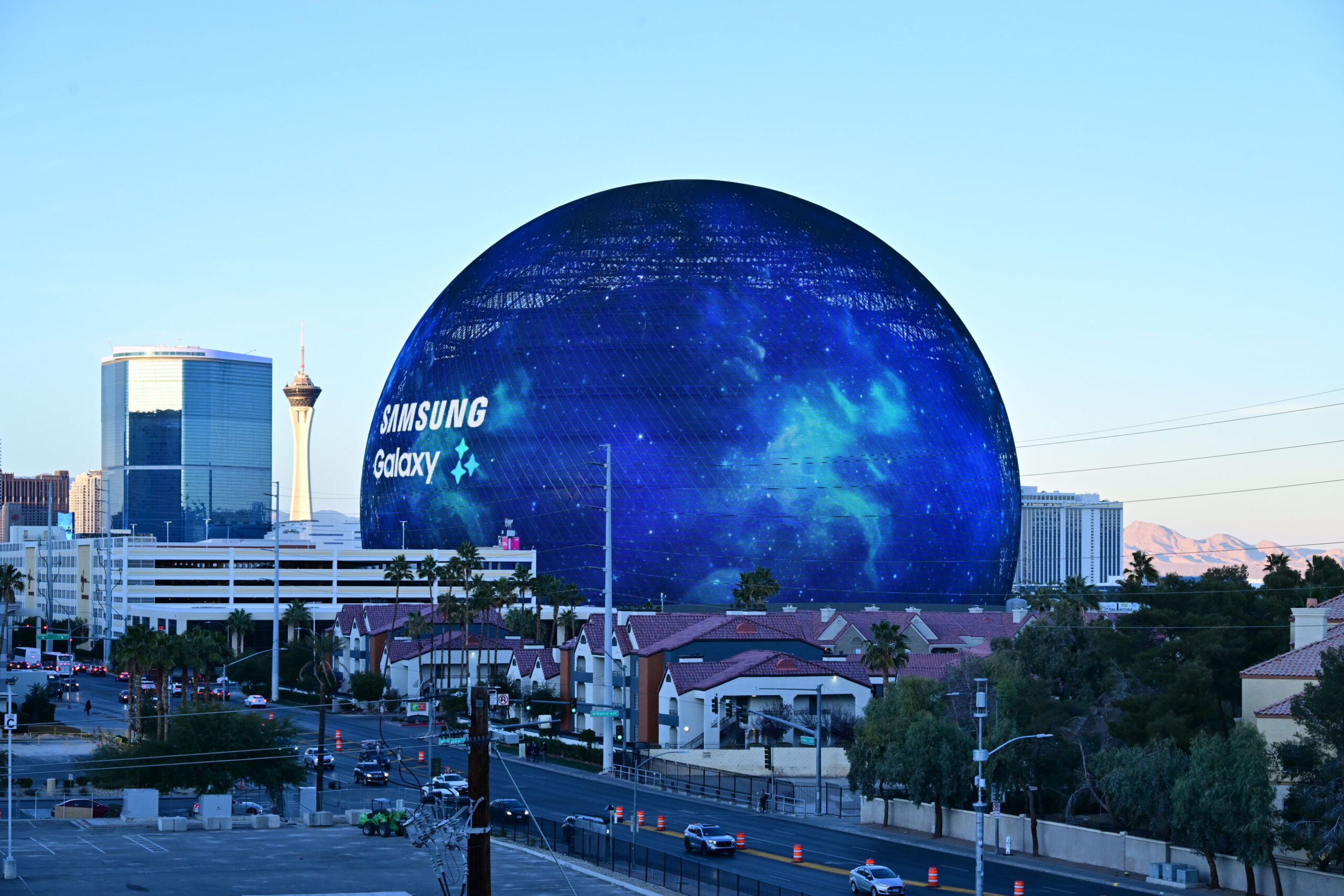 Samsung abre un portal a las nuevas posibilidades de la IA móvil en Sphere de Las Vegas antes de Unpacked 2024