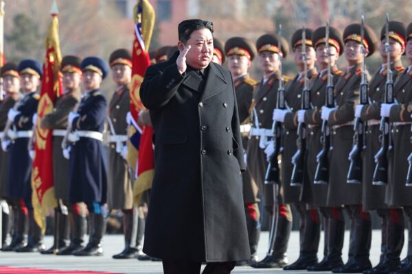 Estimado compañero Kim Jong Un visita el MINDEN por el día de fundación del EPC