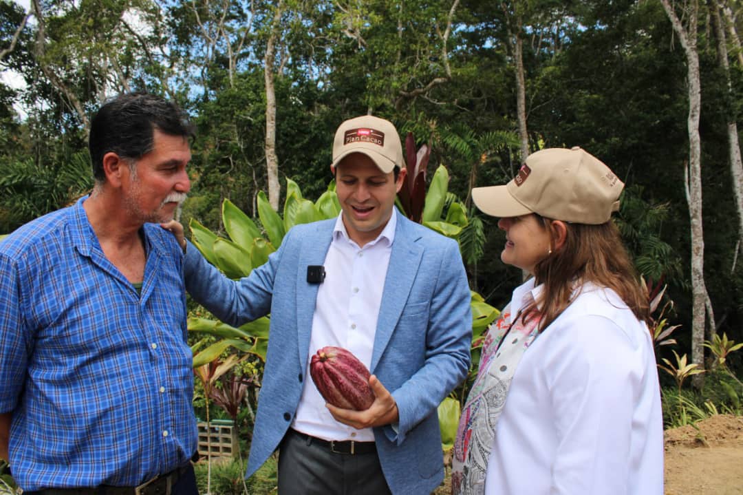 El Hatillo tiene Cacao: sembrando futuro en las comunidades rurales
