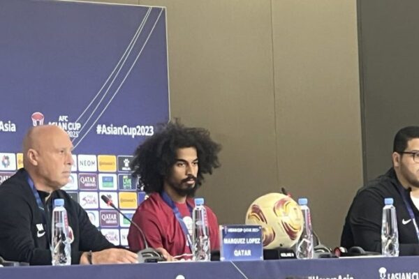 El técnico español Márquez López regresará al fútbol local tras llevar a Qatar al título de la Copa Asiática ​