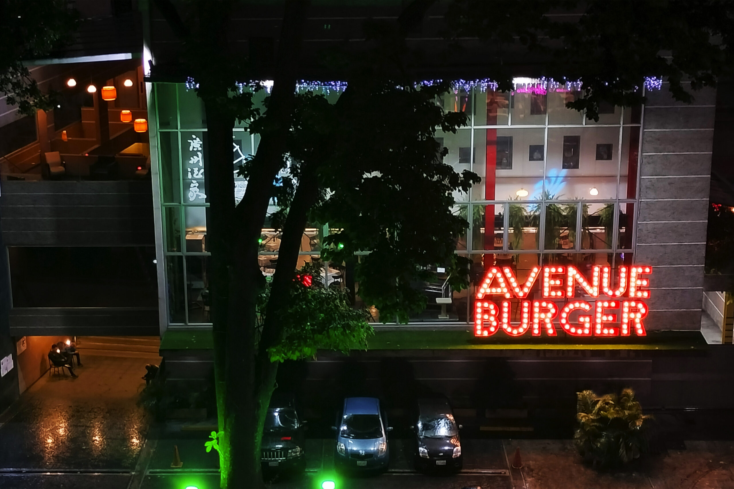 Avenue Burger celebra su segundo aniversario