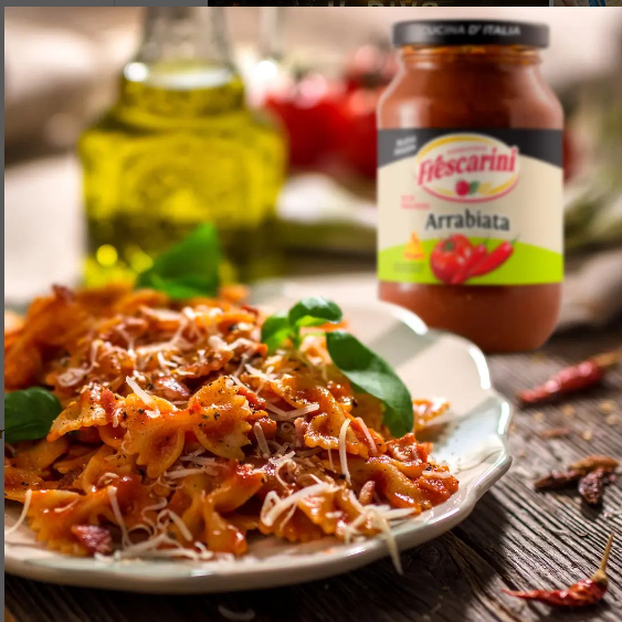 La Salsa Arrabiata de Frescarini™ le pone picante a la tradición italiana