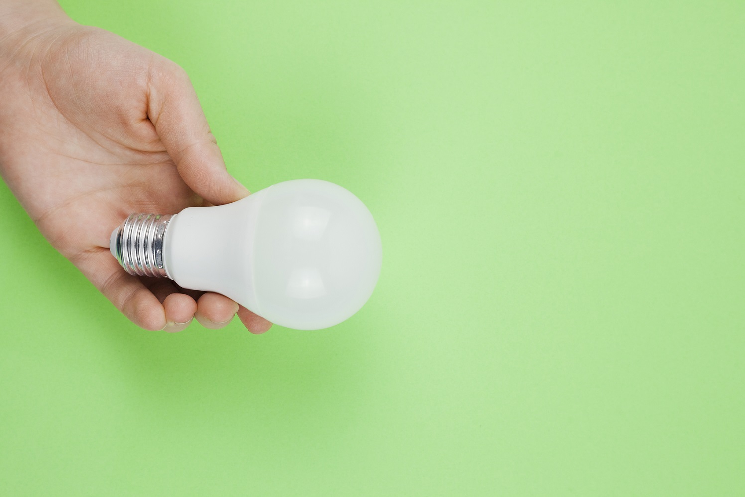 Experto revela claves para elegir la mejor luminaria según necesidades de  de cada persona