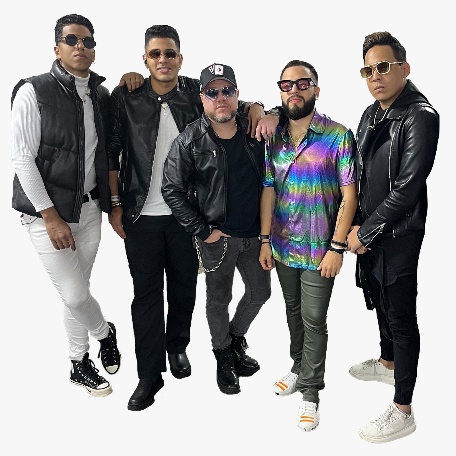 El Grupo “Los Sobraos” refuerza su “tren delantero”