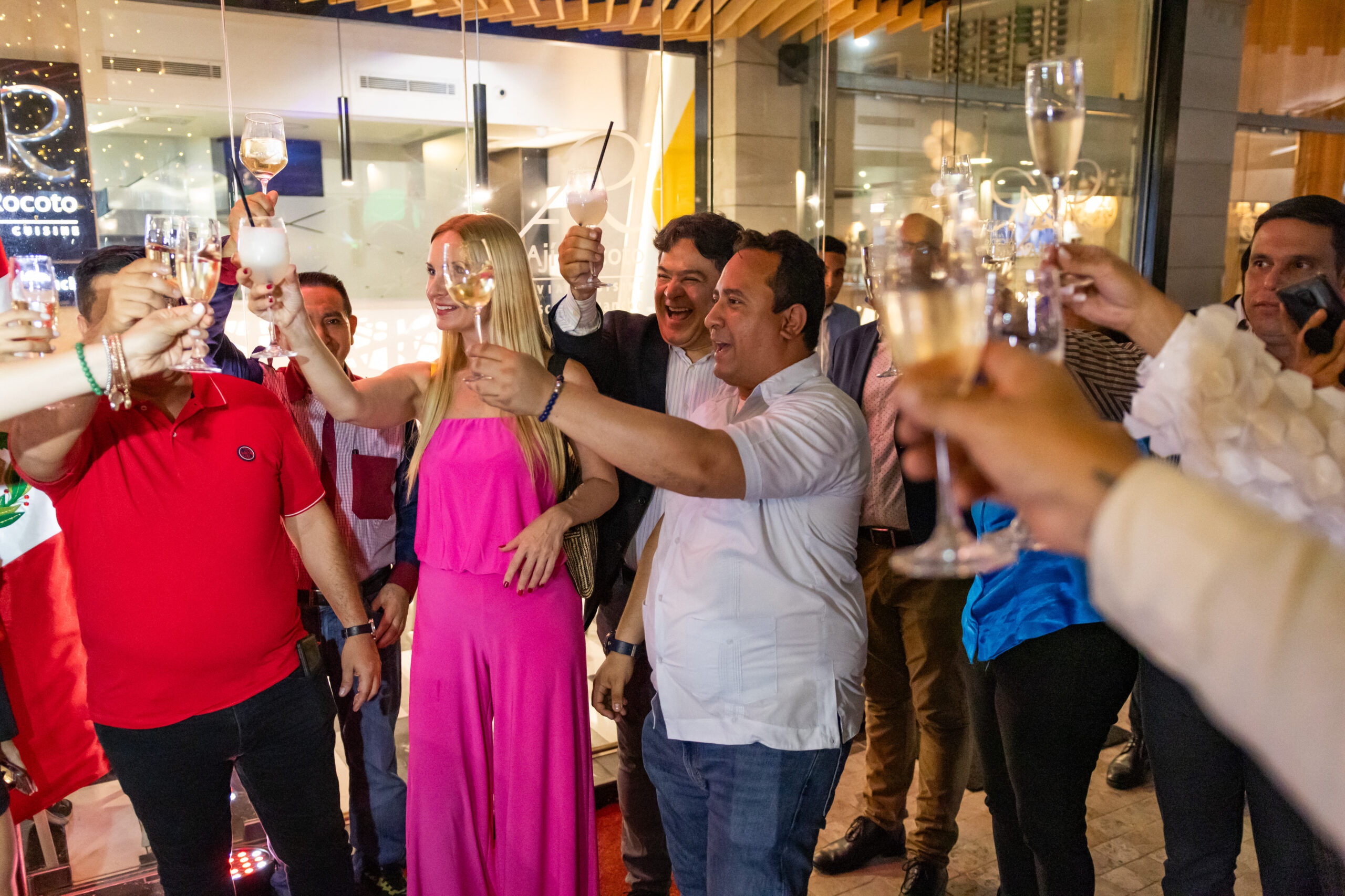 Ají Rocoto Restaurant celebró su primer aniversario con la presencia de invitados especiales