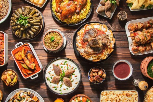 Los viajeros a los Emiratos Árabes Unidos aman la cocina emiratí