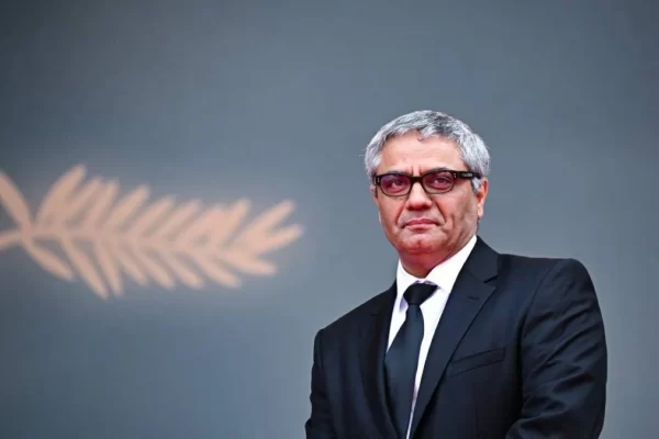 Director iraní escapado recibe ovaciones en Cannes