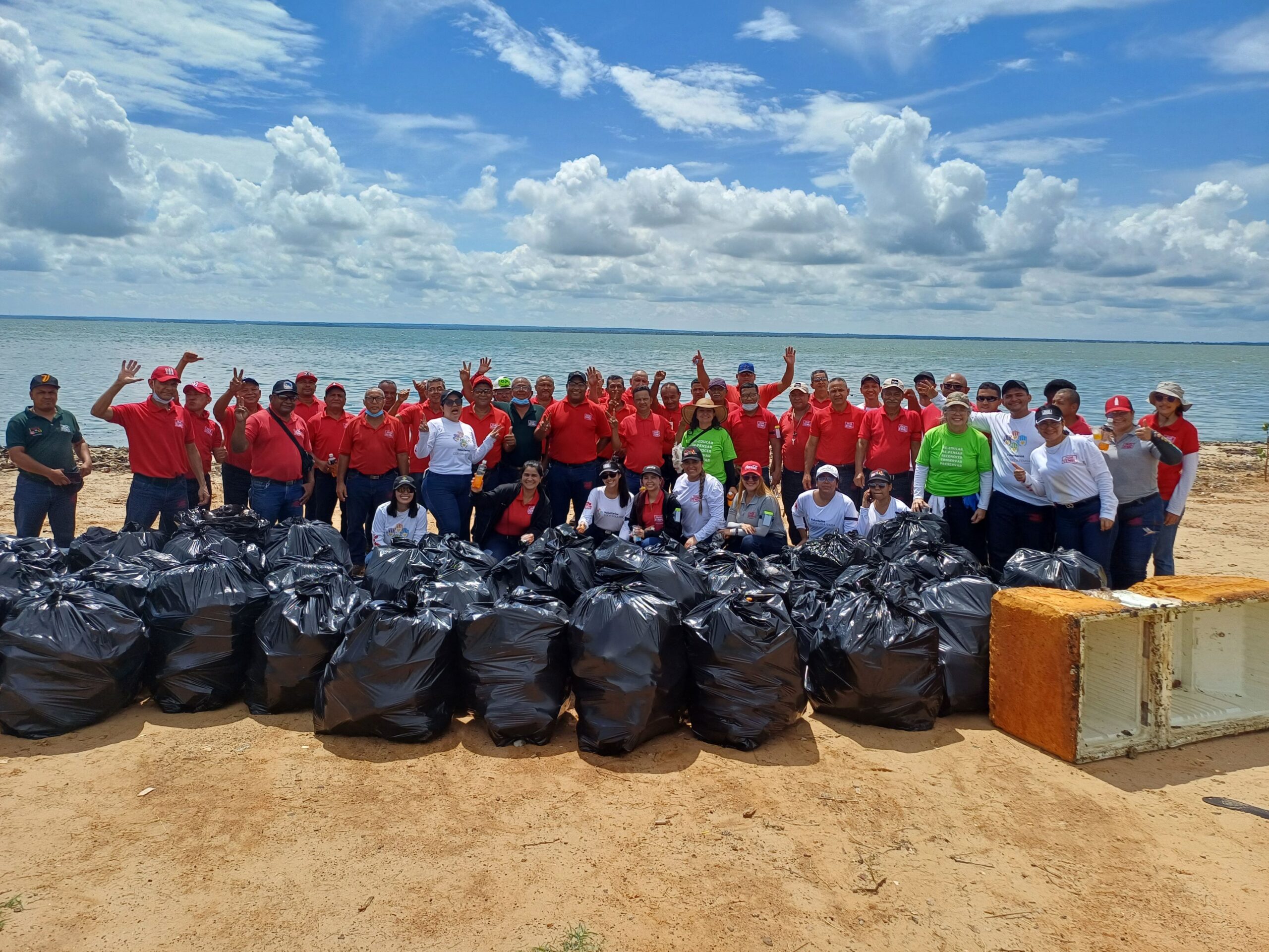 Coca-Cola FEMSA Jornadas de recolección y acopio Mes del Medio Ambiente