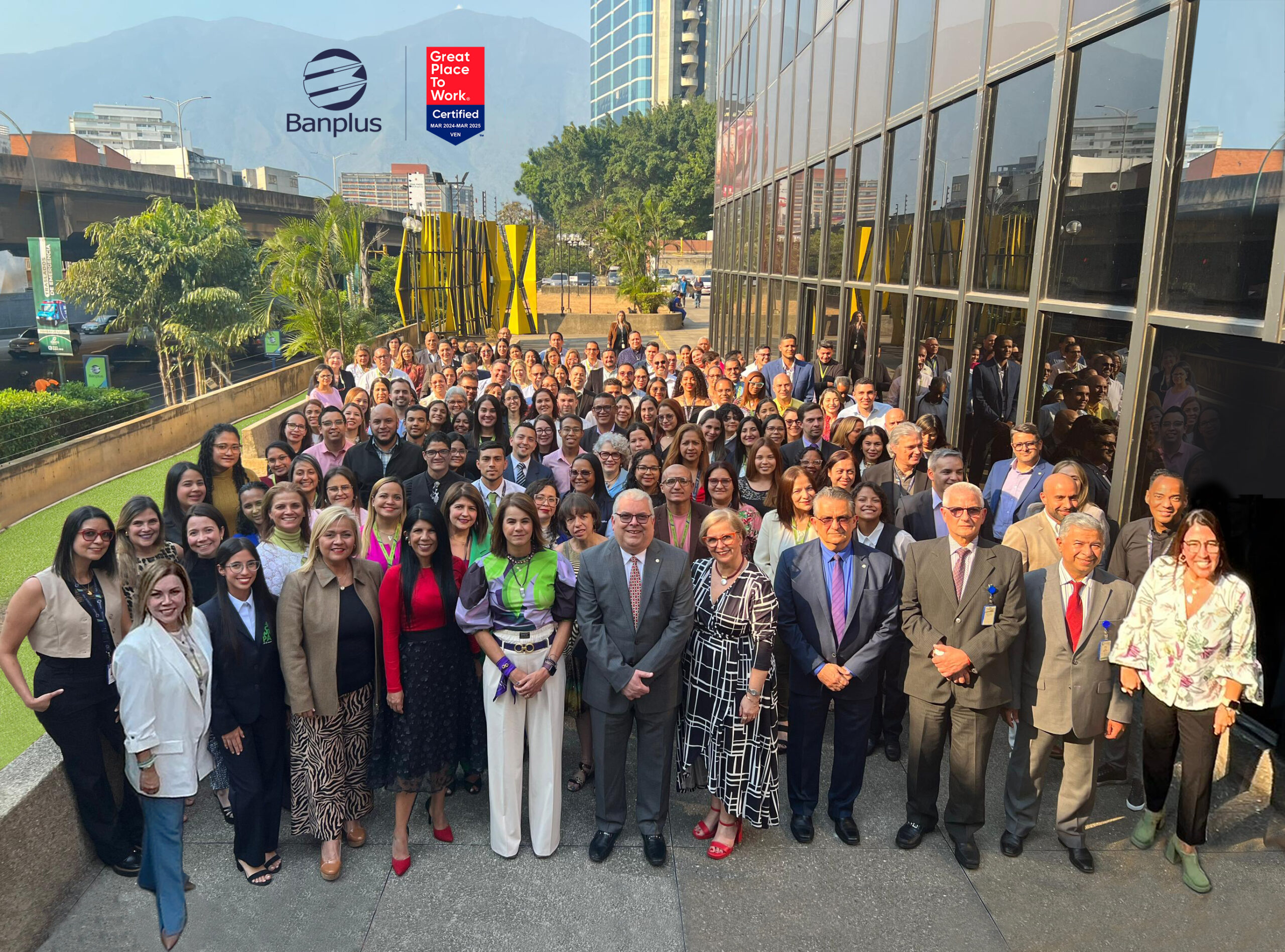Banplus es una de las Mejores Empresas para Trabajar en América Latina