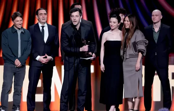 Anora se llevó a casa el máximo galardón a mejor película en la 40ª edición anual de los Independent Spirit Awards