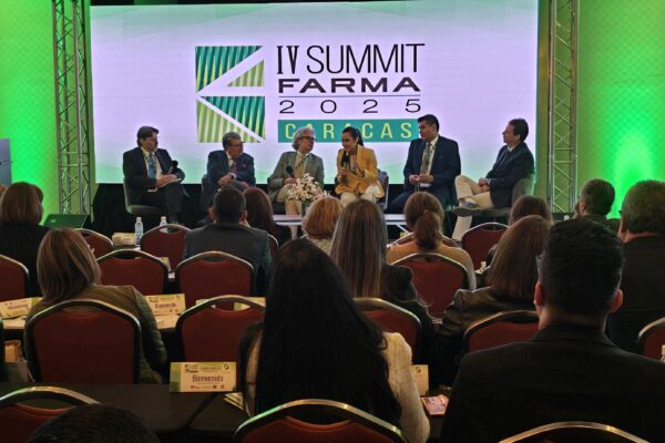 IV Summit Farma 2025 reunió a más de 580 especialistas en torno a la salud cardiorrenal metabólica